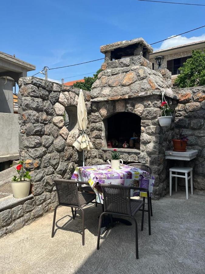 Rooms Verda Senj  Buitenkant foto