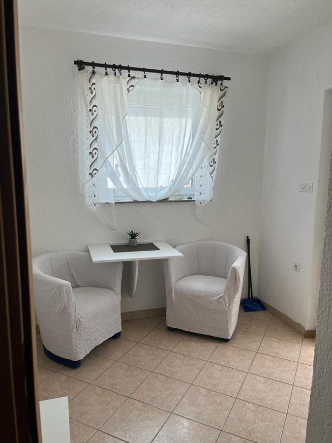 Rooms Verda Senj  Buitenkant foto